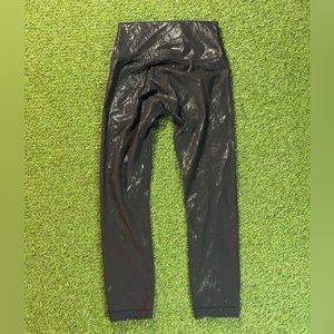 Women’s Lululemon Shiny Floral Design Leggings - Size 2